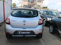 Usata Dacia Sandero Ambiance 89 CV (65 kW) 2015 Grigio Berlina