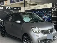 Usata Smart ForFour 90 CV (66 kW) 2018 Grigio Utilitaria