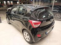 Usata Hyundai i10 67 CV (49 kW) 2016 Nero Utilitaria
