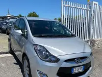 Usata Hyundai ix20 Comfort 90 CV (66 kW) 2013 Grigio Utilitaria