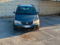 Usata Fiat Idea 69 CV (50 kW) 2004 Grigio Monovolume