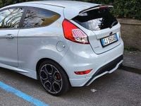 Usata Ford Fiesta ST 200 CV (147 kW) 2016 Berlina