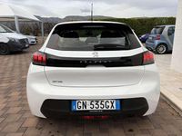 Usata Peugeot 208 Allure 102 CV (75 kW) 2023 Bianco Utilitaria