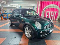 Usata Mini Cooper Cabriolet 116 CV (85 kW) 2008 Verde british Cabrio