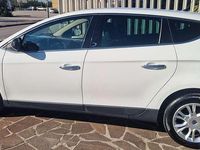 Usata Lancia Delta Gold 105 CV (77 kW) 2012 Bianco Utilitaria