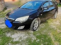 Usata Opel Astra Cosmo 110 CV (80 kW) 2010 Nero Berlina
