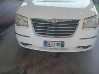 Usata Chrysler Grand Voyager Limited 163 CV (119 kW) 2008 Bianco Monovolume