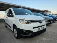 Usata Toyota Proace City City 101 CV (74 kW) 2022 Bianco Monovolume