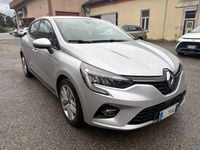 Usata Renault Clio V Business 140 CV (102 kW) 2022 Grigio