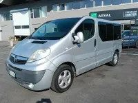 Usata Opel Vivaro 114 CV (83 kW) 2007 Argento Monovolume