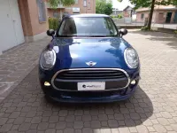 Begagnad Mini One D Business 95 HK (69 kW) 2017 Blå Halvkombi