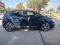 Usata Renault Scénic IV Intens 110 CV (80 kW) 2018 Blu Monovolume