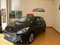Usata Peugeot 208 Active 102 CV (75 kW) 2019 Nero Utilitaria