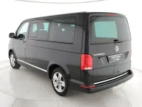 Usata VW Caravelle Comfortline 150 CV (110 kW) 2021 Nero Furgone