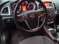 Usata Opel Astra 101 CV (74 kW) 2014 Nero Station wagon