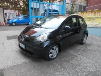 Usata Toyota Aygo 68 CV (50 kW) 2007 Nero Utilitaria