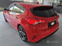 Occasion Ford Focus ST-Line 125 PK (91 kW) 2020 Rood Sedan