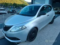Usata Lancia Ypsilon 69 CV (50 kW) 2018 Grigio Utilitaria