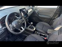 Usata Renault Captur Intens 101 CV (74 kW) 2023 Grigio SUV