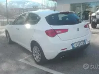 Usata Alfa Romeo Giulietta 120 CV (88 kW) 2017 Bianco Utilitaria