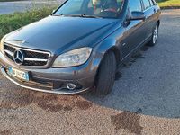 Usata Mercedes C220 170 CV (125 kW) 2009 Blu Berlina