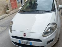 Usata Fiat Punto 75 CV (55 kW) 2015 Bianco Utilitaria