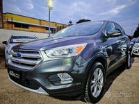 Usata Ford Kuga 150 CV (110 kW) 2017 Grigio SUV