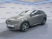 Käytetty Alfa Romeo Tonale Ti 131 HP (96 kW) 2024 Harmaa Katumaasturi