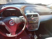 Usata Fiat Grande Punto 75 CV (55 kW) 2006 Utilitaria
