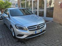 Usata Mercedes A180 109 CV (80 kW) 2015 Argento Berlina