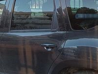 Usata Dacia Duster Lauréate 105 CV (77 kW) 2015 Nero SUV