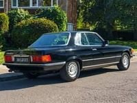 Usata Mercedes SLC380 218 CV (160 kW) 1981 Nero Coupé