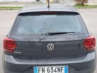 Usata VW Polo Comfortline 65 CV (47 kW) 2018 Grigio Utilitaria