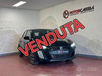 Usata Peugeot 208 Active 101 CV (74 kW) 2024 Nero Utilitaria