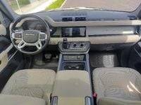 Usata Land Rover Defender SE 249 CV (183 kW) 2021 Santorini black SUV