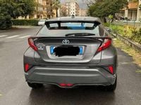 Usata Toyota C-HR Active 122 CV (89 kW) 2023 Grigio SUV