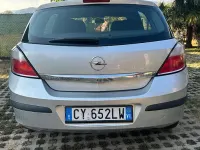 Usata Opel Astra 105 CV (77 kW) 2005 Grigio Berlina