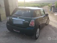 Usata Mini Cooper 111 CV (81 kW) 2011 Verde Utilitaria