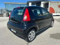 Usata Peugeot 107 Active 68 CV (50 kW) 2012 Nero Utilitaria
