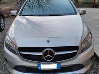 Usata Mercedes A160 102 CV (75 kW) 2018 Grigio Berlina