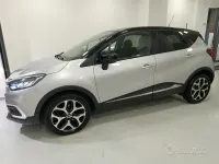 Usata Renault Captur 90 CV (66 kW) 2018 Grigio SUV