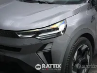 Usata Renault Captur Techno 91 CV (66 kW) 2025 Grigio SUV