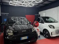 Usata Smart ForTwo Electric Drive Passion 41 kW (56 CV) 2020 Nero Berlina