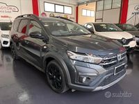 Usata Dacia Jogger Extreme 100 CV (73 kW) 2022 Grigio Monovolume