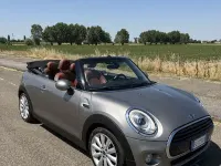 Usata Mini Cooper D Cabriolet Hype 116 CV (85 kW) 2016 Grigio Cabrio