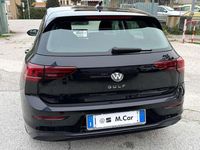 Usata VW Golf VIII Life 116 CV (85 kW) 2025 Grenadill black metallizzato Berlina