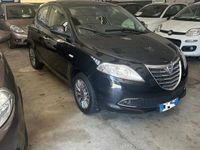 Usata Lancia Ypsilon 69 CV (50 kW) 2012 Nero Utilitaria