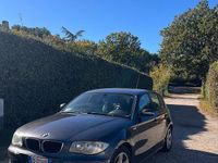 Usata BMW 118 122 CV (89 kW) 2006 Grigio Utilitaria