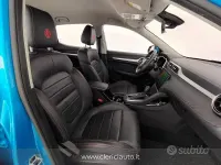 Usata MG ZS Luxury 111 CV (81 kW) 2023 Bluazzurro SUV