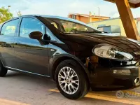 Usata Fiat Punto Evo Emotion 95 CV (69 kW) 2011 Nero Utilitaria